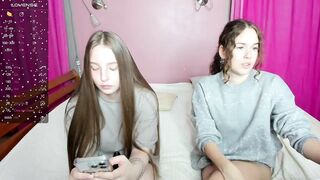 kebesheska - [Chaturbate Record] girl-girl nipplesclamps -money babe