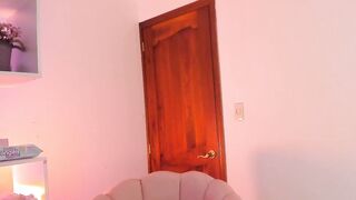 nezo_ - [Video] latex leggings fantasy dom