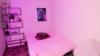 lina_002 - [Video] busty fingers shaved live cam