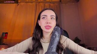 kriss_baby_ - [Video] slave nudity homemade hot slut