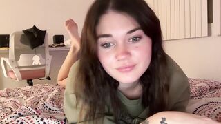 queencassidyy - [Video] glamour porn step daughter fingers curvy