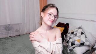 kathrynwatsona - [Video] shaved shy fantasy blowjob