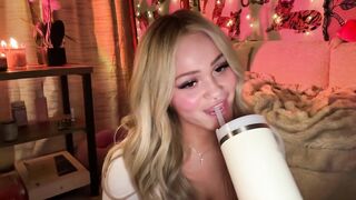 ari_02 - [Video] sex toy squirt fit shaved