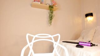 _dakota_a - [Video] adorable first time nest nudity