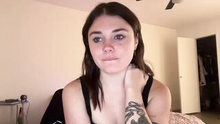 queencassidyy - [Video] spank armpits cute cei