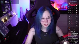 blue_mooncat - [Video] handjob chat femdom doggie style