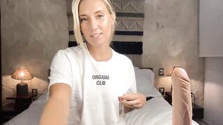 taylorslittlekingdom - [Video] piercing new petite cosplay