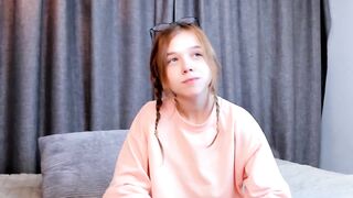 liliscuts - [Video] cock sucking body teen dirty talk