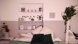 naveen_tiana - [Video] cum show busty office fuck machine