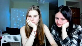 sophie_and_rachelss  - Record  [Chaturbate] self cavalgando ladyboy teenie