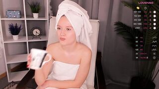 isabelladean - [Video] masturbate boobies kinky huge boobs