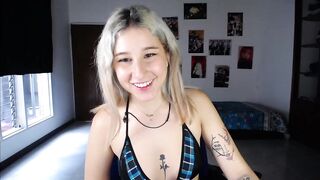 ms_ratuelita - [Video] sister doggy armpits domi