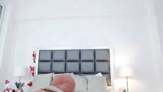 missangelinnaa - [Video] smile strapon lesbian strapon