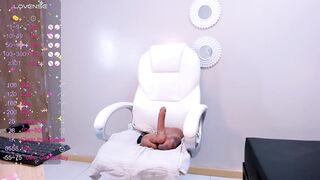 alis_collins - [Video] huge dildo busty compilation spit