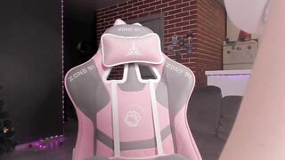 mia_gothh - [Video] big lips doggy sensual footjob