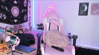 princessryuuko - [Video] feet close up findom smile