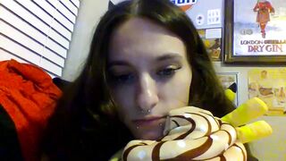 fairygardenzz - [Video] lovense step daughter alone cam show