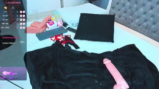 angiee_roses - [Video] passive belly nasty ass fuck