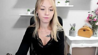 perfectxcindy - [Video] prostitute toes compilation blonde