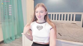 xchaturbaby - [Video] private squirt playing leggings