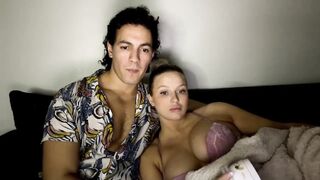 chulo33333 - [Video] lesbian role-play big pussy big clit