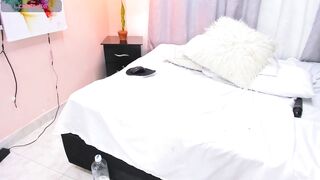 diana_karo - [Video] pussy squirt kinky armpits