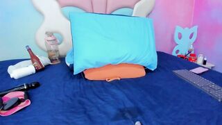 sweetcurvyx - [Video] bush toes deep throat playing