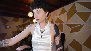 michelleastro - [Video] cam girl kinky shaved deep throat