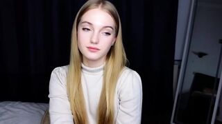 i_lovecandies - [Video] glamour porn latex oil smile