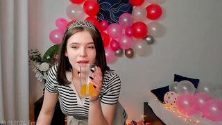 emilyrose42 - [Video] legs creamy dirty oil