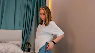 _telary_ - [Video] cei strip kissing shy