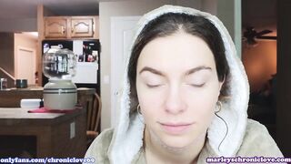 chroniclove - [Video] femdom cam girl deep ass