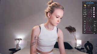 lili_summer - [Video] hot wife pussy dominant strip