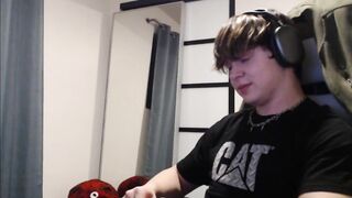 lustfullives - [Video] erotic close up bi ticket show