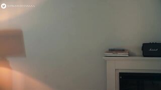 thingswithana - [Video] kissing bdsm queen sex