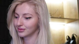 yournaughtymiss - [Video] relax goddess legs hush