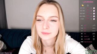 darelleeverist - [Video] girlnextdoor flexible blonde cei