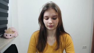 vivien_slender - [Video] relax domi fingers natural tits