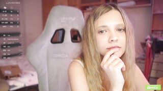 foxxbsa - [Video] sensual feet puffy nipples fingers