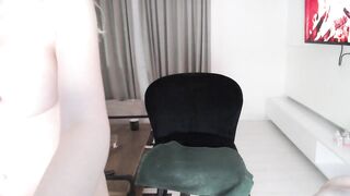 smileyouarehere - [Video] hentai European domi kissing