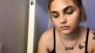 emwoods - [Video] petite horny dance fetish