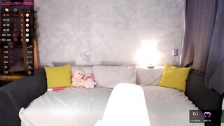 mary_shiota - [Video] close up handjob perfect big nipples