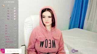 emmika_ - [Video] cam girl deep throat girl fuck my pussy