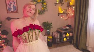 french_devotion - [Video] slim slave lush handjob