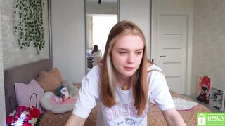 cyberslime - [Video] tease big boobs curvy slut