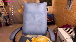 ps4pro - [Video] big nipples natural tits body spit