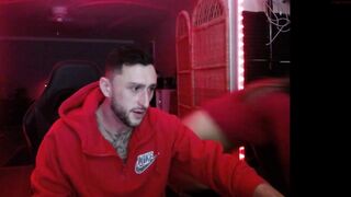 italiancouplez  - Record  [Chaturbate] dominant babe 3-on-1 exibicionismo