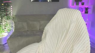 deariwfy - [Video] pink bondage slave European