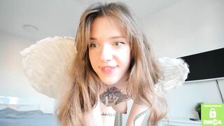 esther_estrie - [Video] teen oral sex alone feet