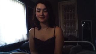 soursou - [Video] big pussy lips strapon doggy blowjob